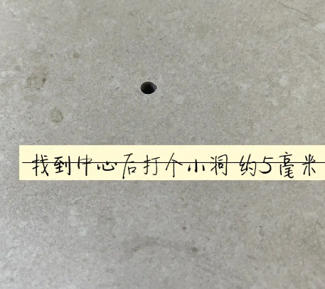 德州瓷砖空鼓维修公司专业解答在瓷砖铺贴过程中，如果砂料搅拌不均匀，将会带来以下问题